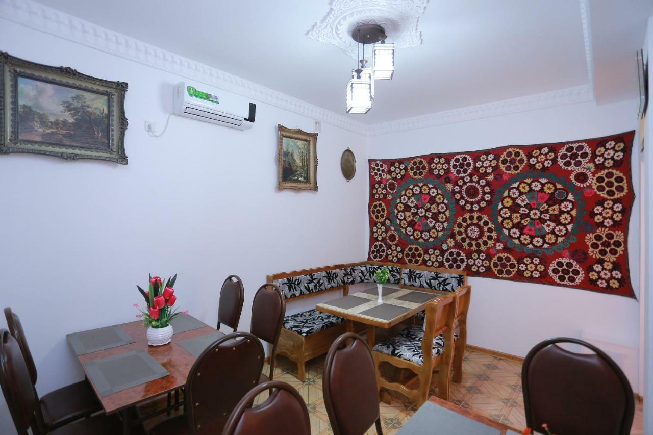 Anis-Pari Hotel Boukhara Extérieur photo