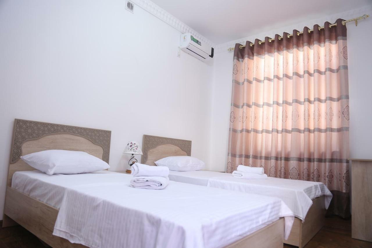 Anis-Pari Hotel Boukhara Extérieur photo
