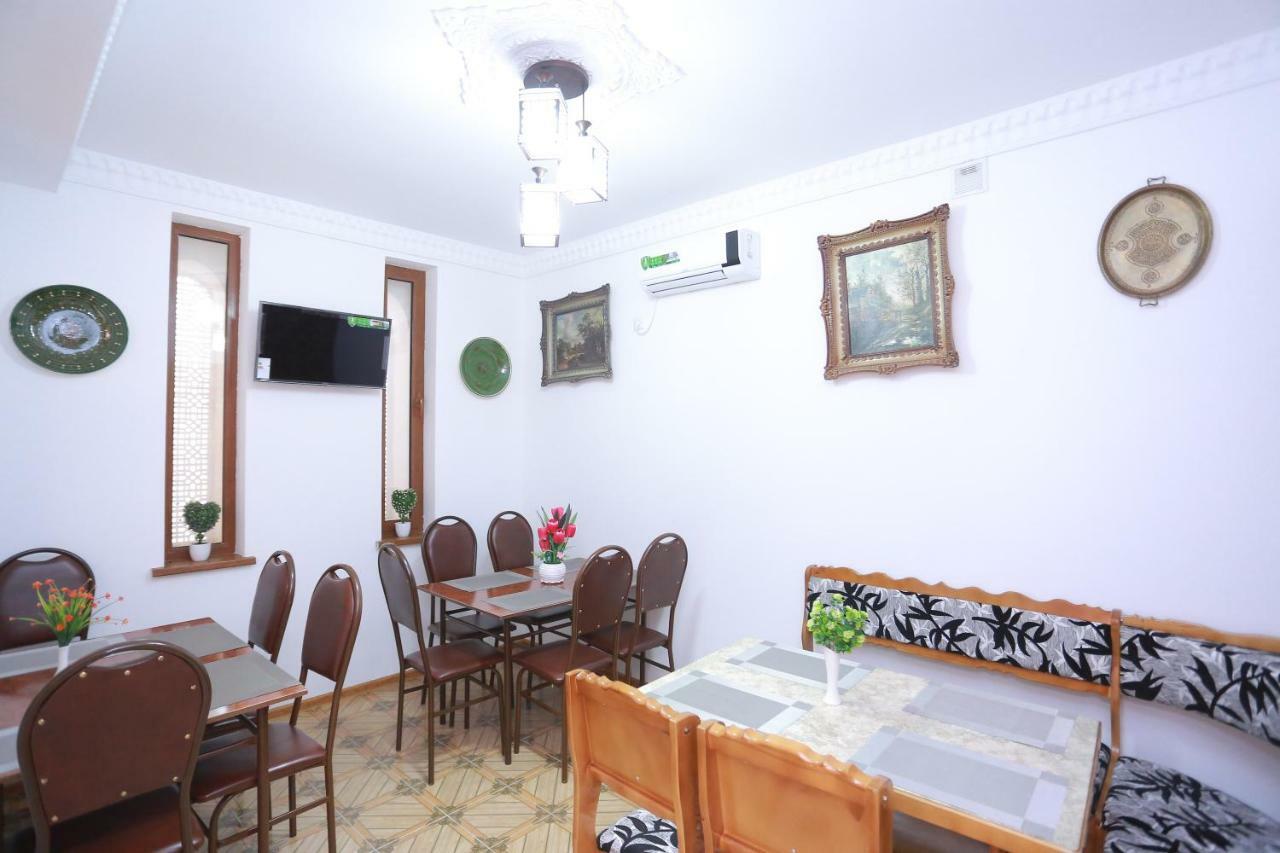 Anis-Pari Hotel Boukhara Extérieur photo