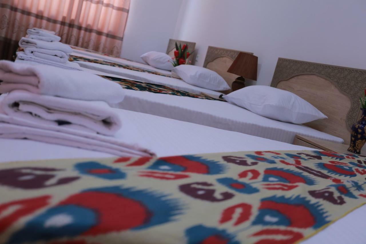 Anis-Pari Hotel Boukhara Extérieur photo