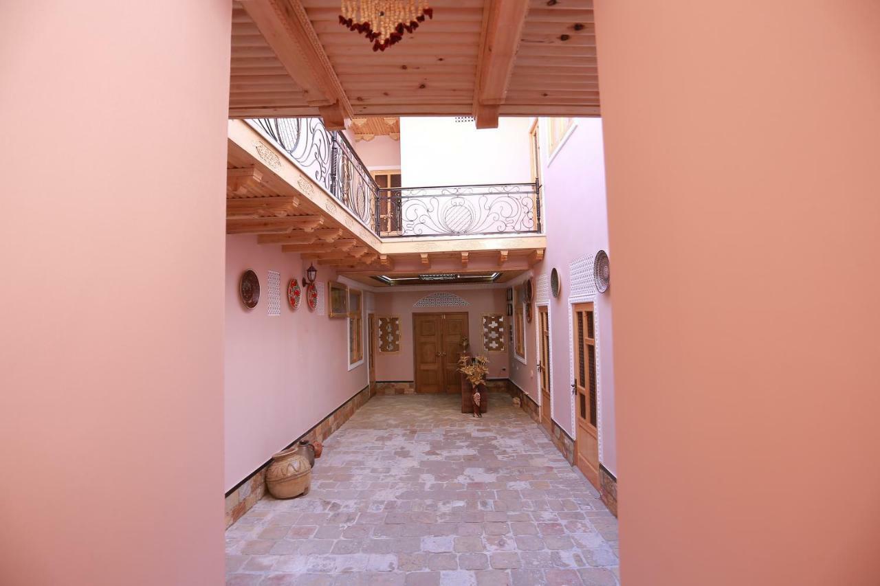 Anis-Pari Hotel Boukhara Extérieur photo
