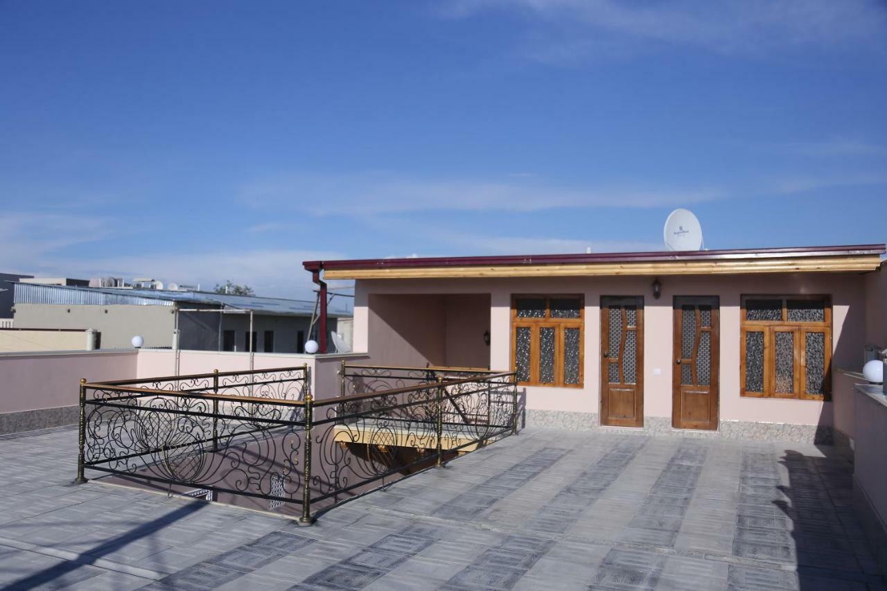 Anis-Pari Hotel Boukhara Extérieur photo