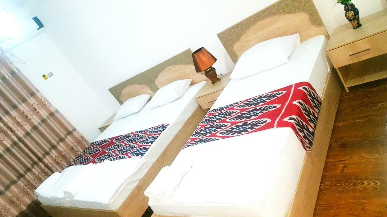 Anis-Pari Hotel Boukhara Extérieur photo